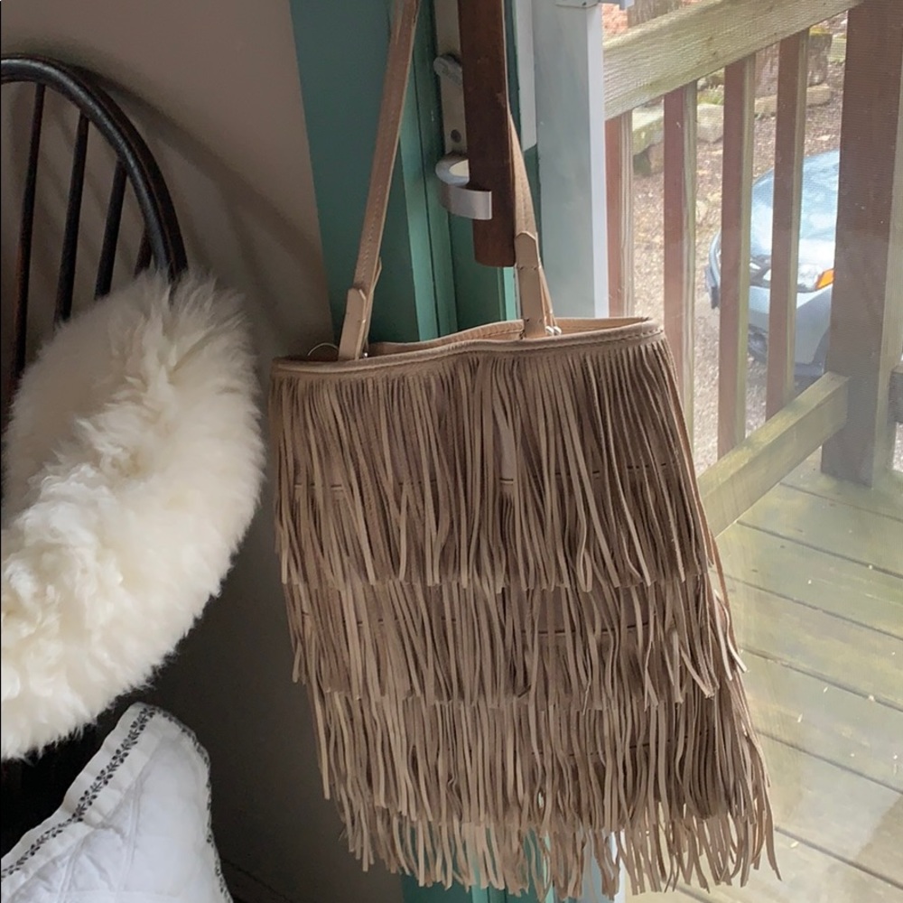 Zara Fringe Bag